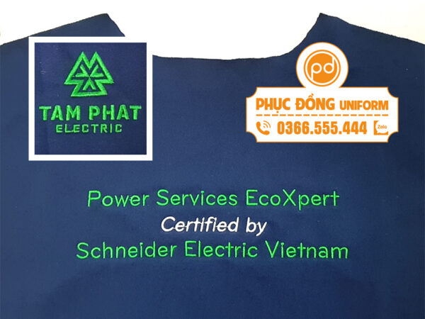 Thêu logo áo đồng phục Công ty Tam Phát, thêu logo ngực nhỏ và slogan sau lưng to